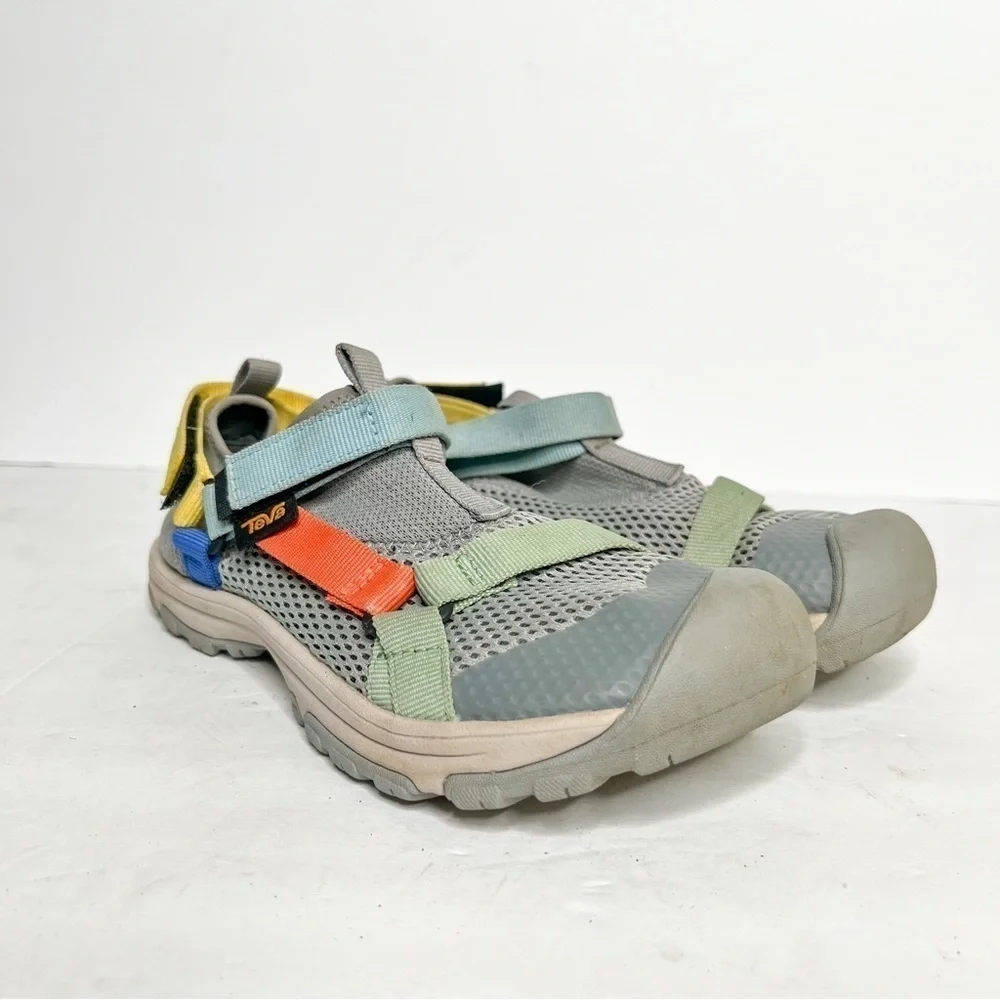 Teva Outflow Universal Water Shoe Multicolor Size 4 Kids Sandals